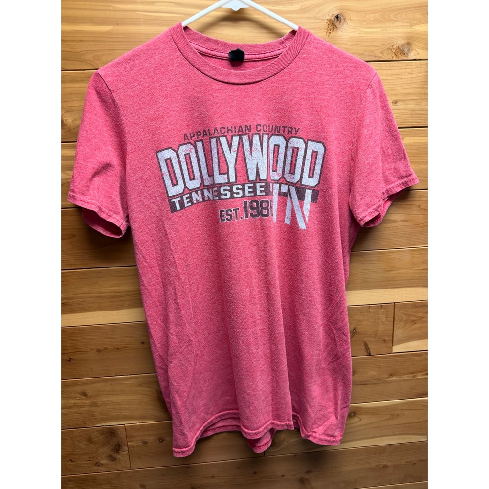 Anvil Dollywood Tennessee Appalachian Country Graphic Tee Heather Pink Medium